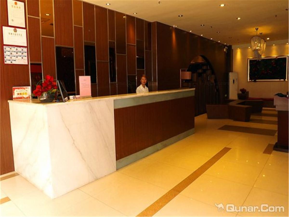 V8 Hotel Xicun Subway Branch Guangzhou Exterior photo